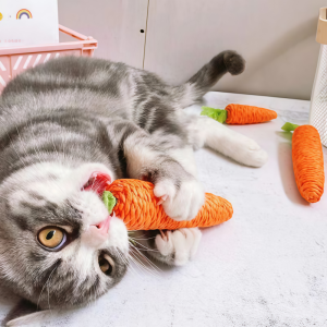 Cat Toy Carrot Paper Rope Scratcher Toy Chew Claw Grinding Toy Bite-Resistant Linen Carrot