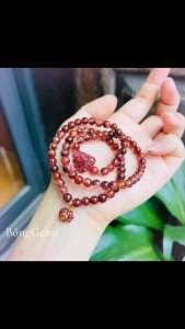 vòng tay nữ dáng chuỗi đá thạch anh tóc đỏ tự nhiên mix hồ ly chúa tóc đỏ vip và charm túi tiền tóc đỏ bọc vàng tây vòng tay đá phong thủy hợp mệnh thổmệnh hỏa trang sức thiết kế đủ hóa đơn thẻ bảo hành