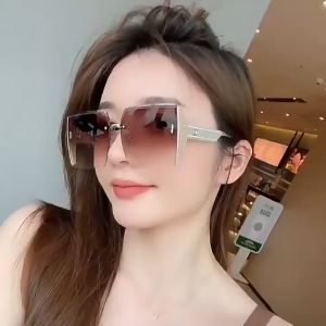 Kacamata Hitam Pantai Bingkai Persegi Untuk Wanita Style Korean