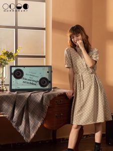 Loa MorrorArt màn hình trong suốt bluetooth hiển thị lời bài hát chính hãng