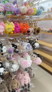 (สินค้าส่งจากไทย) 022-014 พวงกุญแจ กระต่ายน้อย น่ารัก ที่ห้อยกระเป๋า กระต่ายขนนุ่มนิ่ม