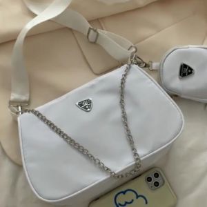 QZshop ปังเกินต้านน ไอต้าวกระเป๋าแฟชั่นดีไซน์เกาหลีเกาใจ รุ่นนี้วัสดุคุณภาพดี มีทั้งแบบเล็กแบบใหญ่ จ่าย 1 ได้ถึง 2 คุ้มแน่นอนจ้างานนี้ จัดกันเข้ามาเลย