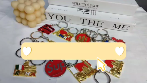[VS] KEYCHAIN SOUVENIRS METAL TOURIST ATTRACTION LONDON USA PARIS CHINA DUBAI (YM-004K)