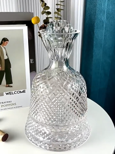 High Grade Crystal Glass 360 Rotating Decanter Tumbler 1500ml Decanter Wine Dispenser Aerator Mirror Jug Gift Bar Decoration