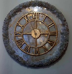 Resin Geode Clock customized 22 to 24 inch only pm first