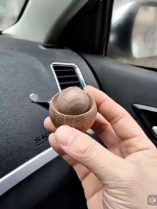 Natural Wood Car Diffuser Flame-Proof Spherical Air Freshener Wooden Odor Eliminator for Car Home Bedroom Office Desk Interior