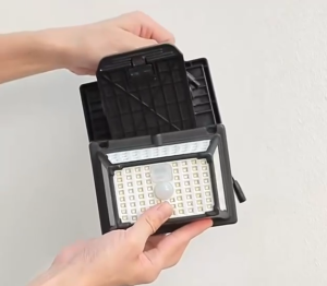 soalr clip light outdoor waterproof IP67 Solar Split Large Clip Wall Light compact and portable easy to install stable light automatic lighting garden lamp courtyard lamp garage staircase 300W motion sensor lamp 30-year warranty COD