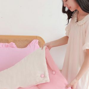 [HCM] Set 4 kẹp giữ cố định chăn ga tạo hình nấm chống trượt mở khóa bằng một phím bấm Randy888