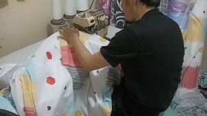 Seprai Karet dan Sarung Busa Resleting Ukuran Lengkap Bahan Katun disperse anti Luntur