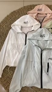 JAKET PARASUT WANITA UNIK IMPORT