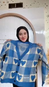 Cardy Hafny Motif Love Wanita Tebal Lembut Lengan Panjang