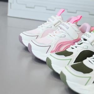 Bobdog | Aesthetically Pleasing Girls Sports Shoes New Arrival