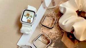 CNAGAIN Diamond watch case for Apple Watch series 8 7 6 SE 5/4/3/2/1 protective case for smart watch 45Mm 44Mm 42Mm 41Mm 40Mm 38Mm Two-tone shiny PC diamond cover bumper