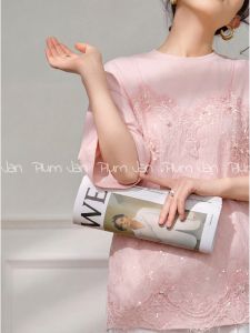 PlumJan | Áo Thun Tay Ngắn Cổ Tròn Pha Lưới Lấp Lánh
