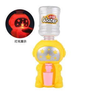 150-200ml Kawaii astronaut Miniature Kitchen Play House Toys Mini bear Drink Water Dispenser Fountain toys Pretend Play Air Botol for kids girls 2 – 6 years 儿童饮水机玩具