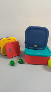Foldable Silicone Lunch Box Green Body Red Lid Steam Vent Lightweight Food Container For Travel Camping