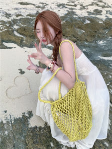 Laid-back Style Hollow out Woven Tote Bag Large Capacity Underarm Fashion Versatile Single Shoulder Bag for Everyday Use