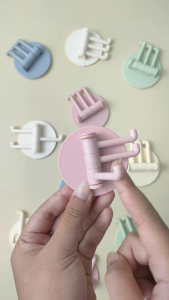 Gantungan Tempel Hook 3 Cabang Bulat Putar Serbaguna