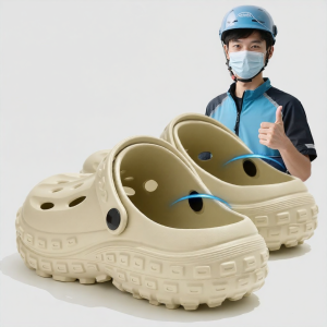 Molly | Non-slip Summer Sport Anti-odor Mens Clogs