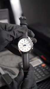 Jam Tangan Pria Casio Edifice Chronograph EFV-650L-7A Silver White Dial Black Leather Strap