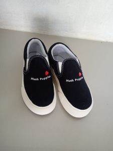 sepatu hush puppies slip on original (untuk ank-ank)