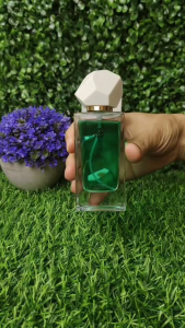 น้ำหอมกลิ่น Fruity Floral Accord ขนาด 50 มล. เป็นน้ำหอมที่ติดทนนาน