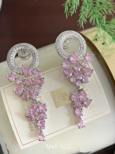 Elegant Long Grape Design Pink Color Womens Fashion Earrings Luxury Sensation Ear Jewelry Alloy Plated Silver Gold Finish