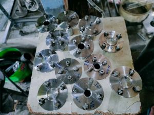 แบบกลึงฝาสูบ เวฟ125 และรุ่นอื่น แบบจับตรงรุ่น รับรูฝาแท้