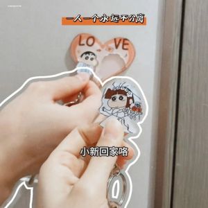2024 New Arrival Key Ring Small Pendant Crayon Xiaoxin Keychain Mickey Mouse Couple Ring Hanging Door Pendant