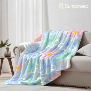 Beast Kingdom | Candy Daisy Soft Warm Flannel Blanket Lightweight Cozy Christmas Halloween Home Decor Room