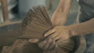 500Pcs Chinese Incense Stick Wishing Inscents Stick Insenso For Bad Spirit Pangsabit/Business Sticks For Banishing Negative Energy And Boosting Business Wealth