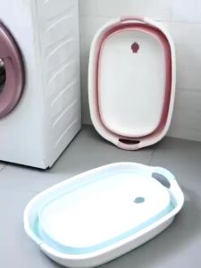 Chậu tắm gấp gọn size lớn cho bé từ 0 đến 6 tuổi  Thau giặt đồ gập gọn kích thước lớn tiên dụng có lỗ thoát nước ở đáy (màu ngẫu nhiên)