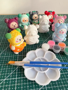 ตุ๊กตาปูนปลาสเตอร์ 5-10 ตัว ตุ๊กตาปูนปลาสเตอร์สัตว์ พร้อมสี พู่กัน จานสี ของเล่นกราฟฟิตี้ ตุ๊กตาสีสันสดใส ทำเอง