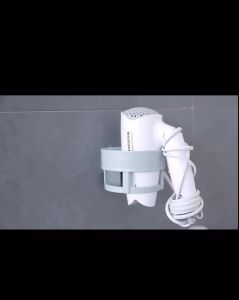 ร้านการจัดส่งสินค้าทุกวัน 🌼 ชั้นวางไดร์เป่าผม ที่แขวนไดร์เป่าผม, ที่วางไดร์เป่าผม ที่ใส่ไดร์เป่าผม ชั้นวางไดร์เป่าผม ที่วางไดร์ติดผนัง ไม่ต้องเจาะผนัง กาวอย่างดีติดผนังได้ดีเหนียวรับน้ำหนักได้ดี ที่แขวนไดร์ จัดส่งภายใน 24 ชั่วโมง