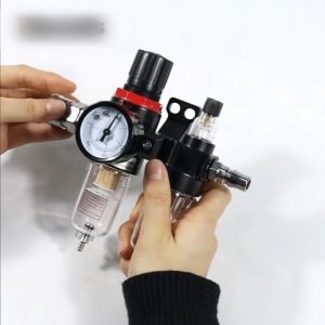 แถมฟรี! กรองลมดักน้ำ ชุดกรองลมดักน้ำ AFC 2000 / AFR 2000 กรองอากาศปั้มลม แบบคู่ กรองลม ตัวปรับแรงดันลม ขนาด1/4 รุ่น อะไหล่ปั๊มลม ปรับแรงดันลม PM20+SM20 (ใส้ทองแดง+ข้อต่อ) ชุดกรองลมดักน้ำปรับแรงดันลม กรองท้ายกาพ่นสี ตัวปรับแรงดันอากาศดักน้ำ ชุดกรองลม