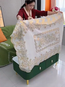 European Style PVC Tablecloth With Oil Resistant Heat-Resistant Printed Tablecloth Butterfly Pattern Dining Table Cover