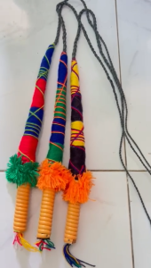 Pecut jupe kecil rajut dan lilit rotan/pecut tari jaranan/pecut kuda lumping
