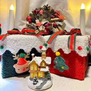 Christmas Gift Box Apple Box Souvenir Box Holiday Gifts for Boyfriend And Girlfriend Christmas Tree Decoration Gift Box