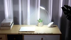 โคมไฟ นํา โคมไฟตั้งโต๊ะ โคมไฟอ่านหนังสือ โคมไฟตั้งโต๊ะ ยูเอสบี แบตในตัว ไฟปรับได้ 3 สี ไฟหรี่ ถนอมสายตา โคมไฟแต่งหน้า โคมไฟมินิ