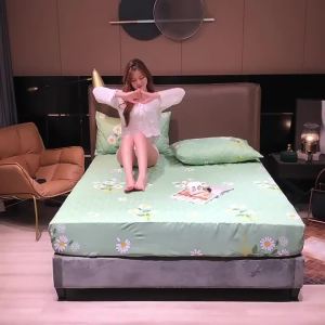 Waterproof Dustproof Urine-Resistant Quilted Brushed Fitted Bed Cover