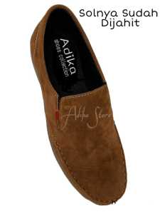 Sepatu santai pria casual slip on keren - Adika Store 1