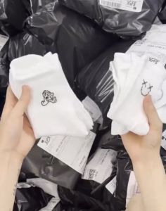 Tất Cotton Cổ Cao Nữ Phong Cách Hàn Quốc Họa Tiết Mặt Dễ Thương