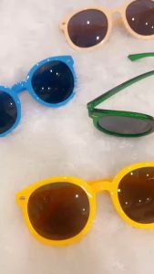 Kacamata Hitam Fashion Anak: Sunglasses Anak Trendi