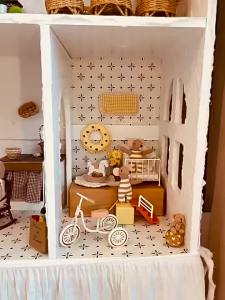 Luxurious Wooden Princess Dollhouse