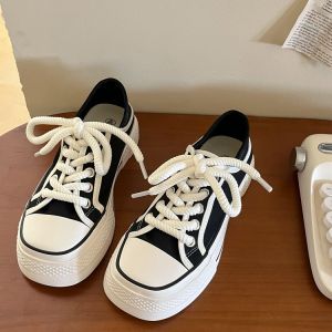 Square Toe Niche Design Thick Sole Canvas Shoes for Women 2024 New Arrival Summer Two-Way Wear Slip-on White Shoes Student Shoes