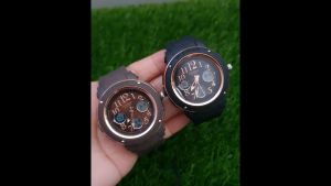 World Times นาฬิกาข้อมือผู้หญิง  D-ZINER ( ดีไซเนอร์ )  แบรนด์แท้ รุ่น หน้าปัด 3 วง  เหมาะสำหรับคนข้อมือเล็ก  เด็กใส่ได้   ( พร้อมกล่อง  )