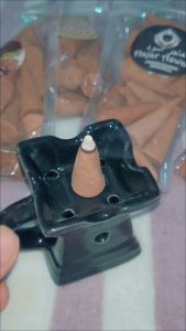 DUPA kerucut 6 bungkus AROMA bestseller isi 25pcs dupa gahru krucut gaharu pengharum kamar