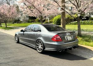 bumper bemper MercedesBenz Mercy Merci W211 AMG