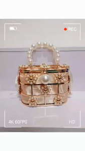 กระเป๋าออกงานแฟชั่น Niche Bag ฝรั่งเศส Ins  Pearl Bucket Bag สีครีม