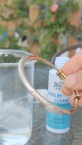 100ML Gold Silver Cleaner Effective in 10 seconds Jewelry Cleaner for Rings Earrings Watch Diamond